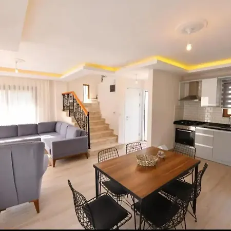 Meryi Oeluedeniz Villa Fethiye